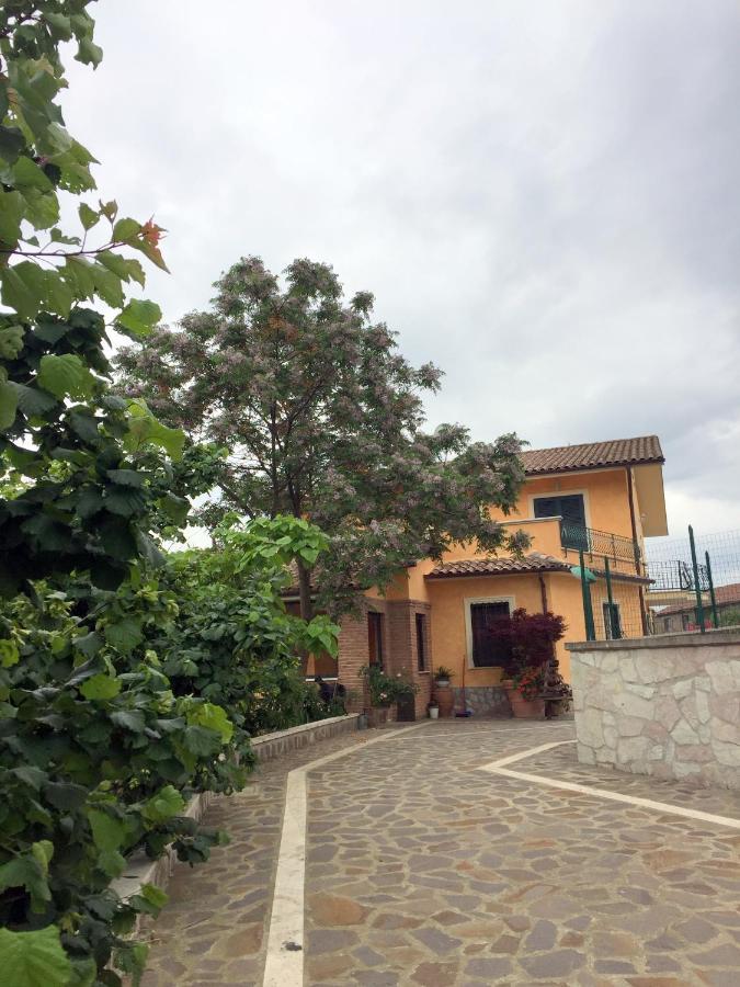 I Due Melograni Agriresort Tarano ภายนอก รูปภาพ